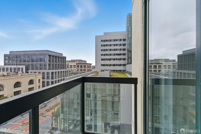 1 Daniel Burnham Court 303, San Francisco, CA 94109