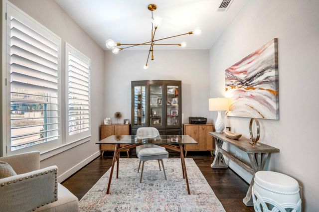 222 Thistle Drive, Montgomery, TX 77316