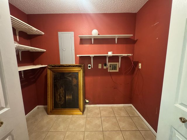 16 Iroquois Drive, Cherokee Village, AR 72529