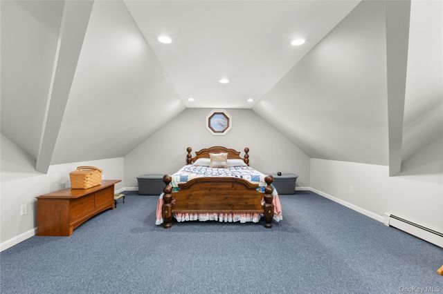 89 Cotter Street, West Islip, NY 11795