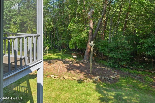 5111 Summer Wood Lane, Young Harris, GA 30582