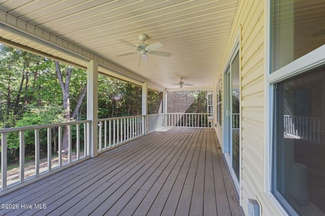 5111 Summer Wood Lane, Young Harris, GA 30582