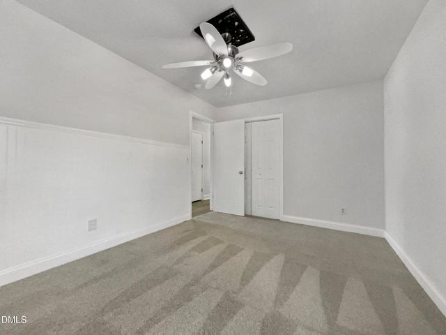 5142 Meadowbrook Drive, Fayetteville, NC 28304