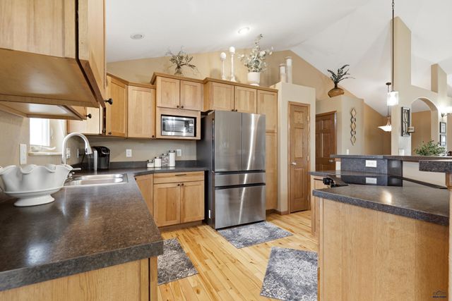 6409 SAHALEE CT, Rapid City, SD 57702