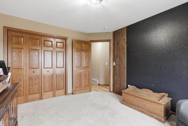 6409 SAHALEE CT, Rapid City, SD 57702