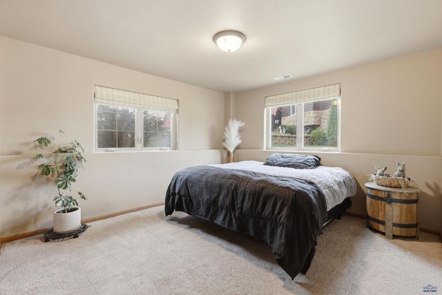 6409 SAHALEE CT, Rapid City, SD 57702
