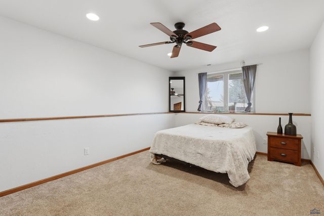 6409 SAHALEE CT, Rapid City, SD 57702
