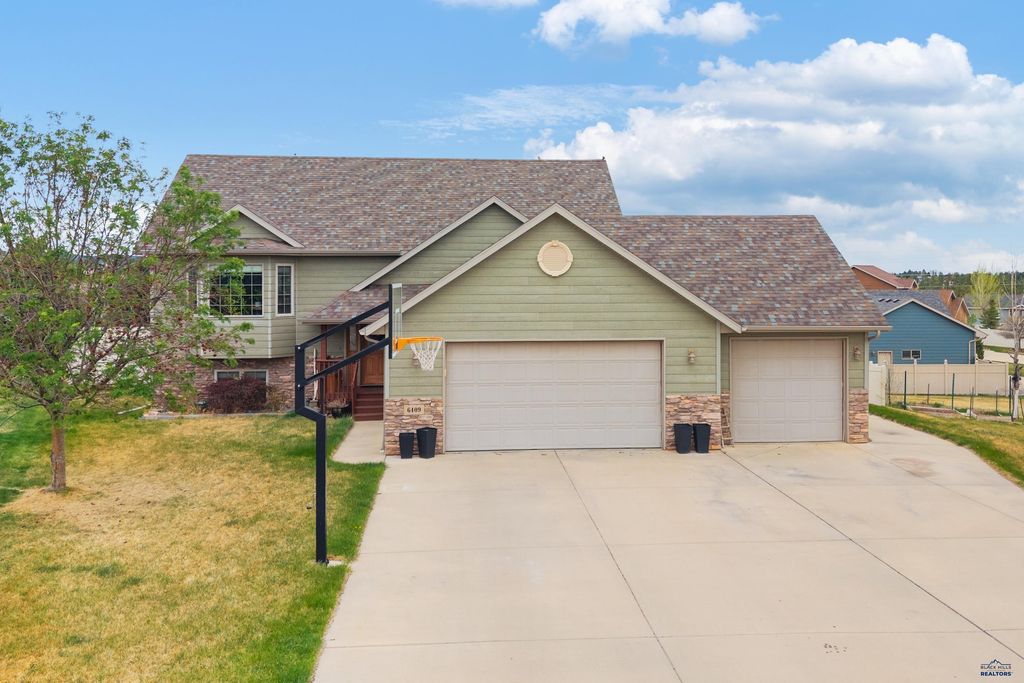 6409 SAHALEE CT, Rapid City, SD 57702