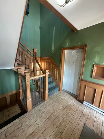 17161 Telegraph Road, Detroit, MI 48219