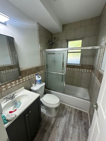 17161 Telegraph Road, Detroit, MI 48219