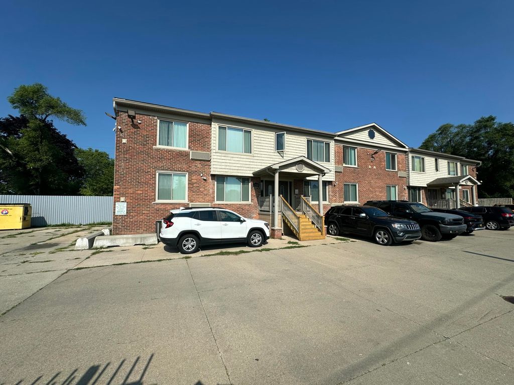 17161 Telegraph Road, Detroit, MI 48219
