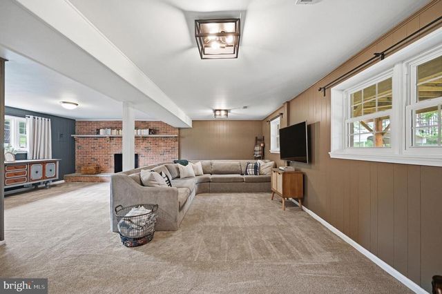 7473 KENNEDY RD, Nokesville, VA 20181