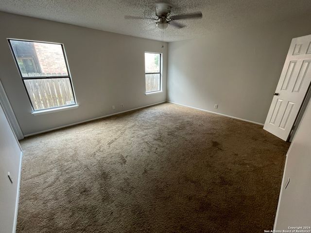 9235 RIDGE POST, San Antonio, TX 78250