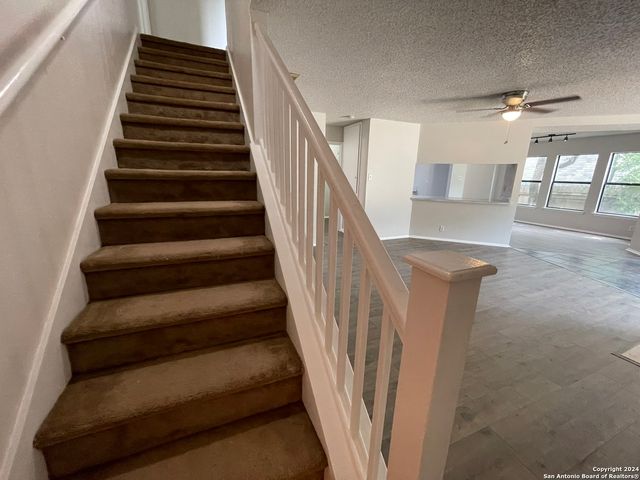 9235 RIDGE POST, San Antonio, TX 78250