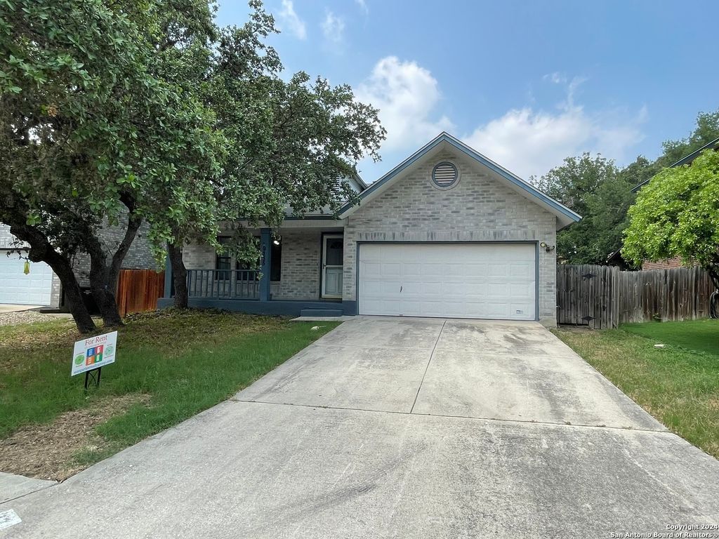 9235 RIDGE POST, San Antonio, TX 78250