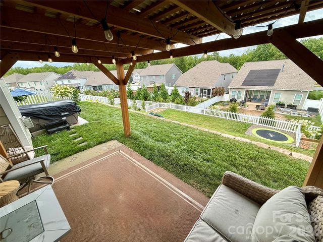 172 Longleaf Drive, Mooresville, NC 28117