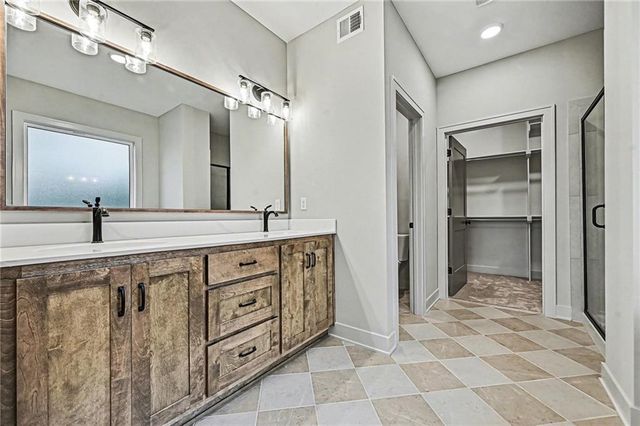 698 Salem Road, Lawson, MO 64062