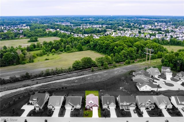 5403 Deerpath Drive, Sheffield Village, OH 44054