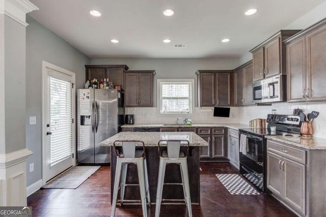 404 Meadow Vista Lane, Hoschton, GA 30548