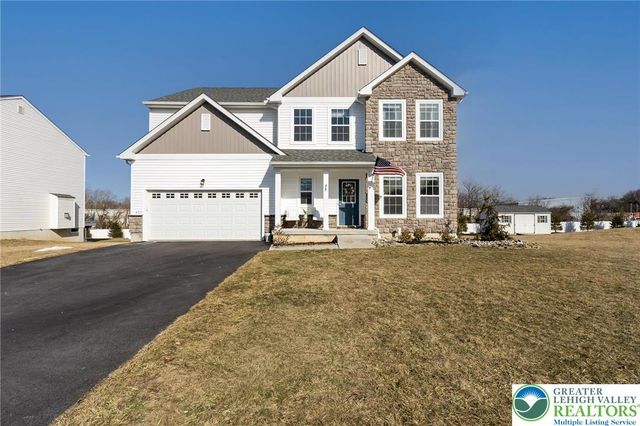 425 Chief Tatamy Street, Easton, PA 18045