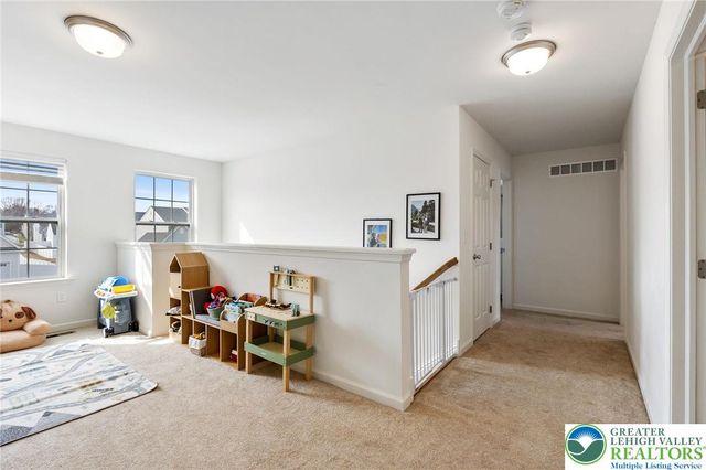 425 Chief Tatamy Street, Easton, PA 18045