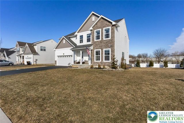 425 Chief Tatamy Street, Easton, PA 18045