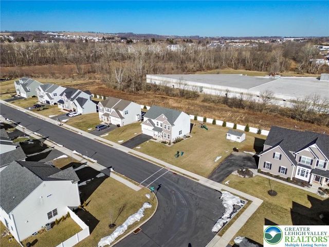 425 Chief Tatamy Street, Easton, PA 18045