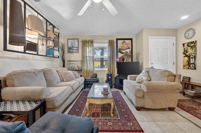 6515 SPANISH MOSS CIRCLE, Tampa, FL 33625