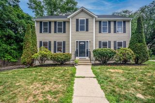 11 Williams Cir, Winchester, MA 01890