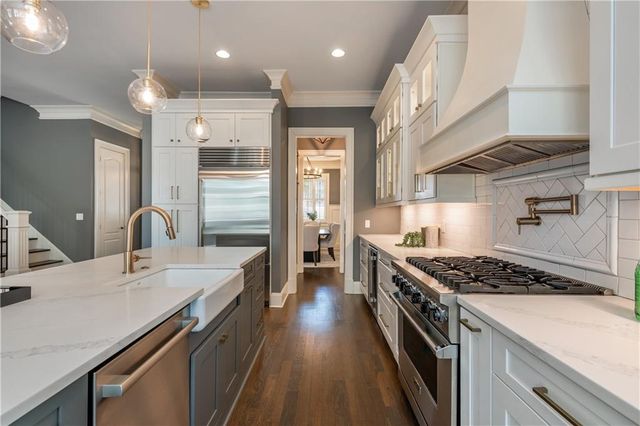 1252 Atlantic Drive NW, Atlanta, GA 30318