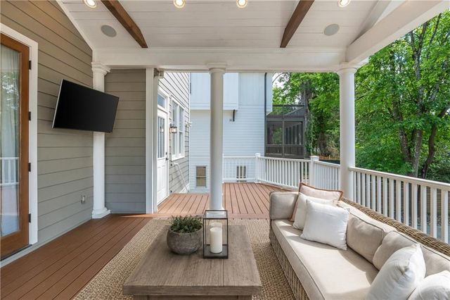 1252 Atlantic Drive NW, Atlanta, GA 30318