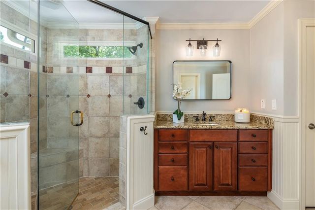 1252 Atlantic Drive NW, Atlanta, GA 30318