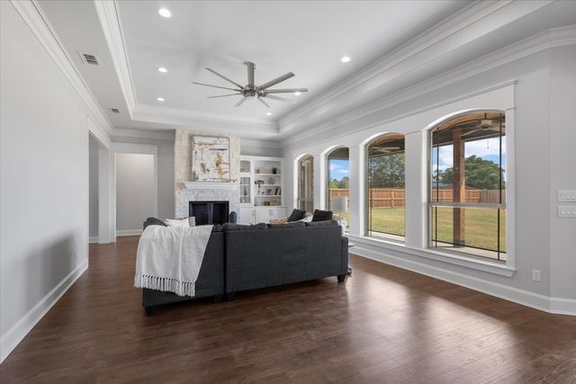 89 Ryder Cup Trail, Hideaway, TX 75771