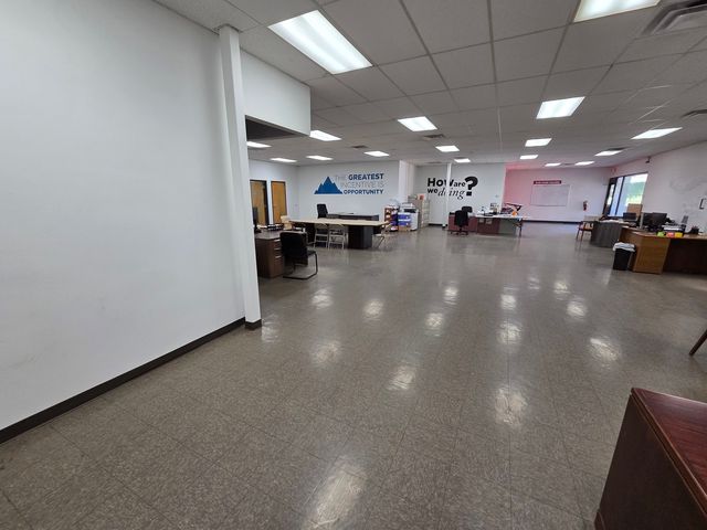 3105 W Jefferson Street B, Joliet, IL 60435