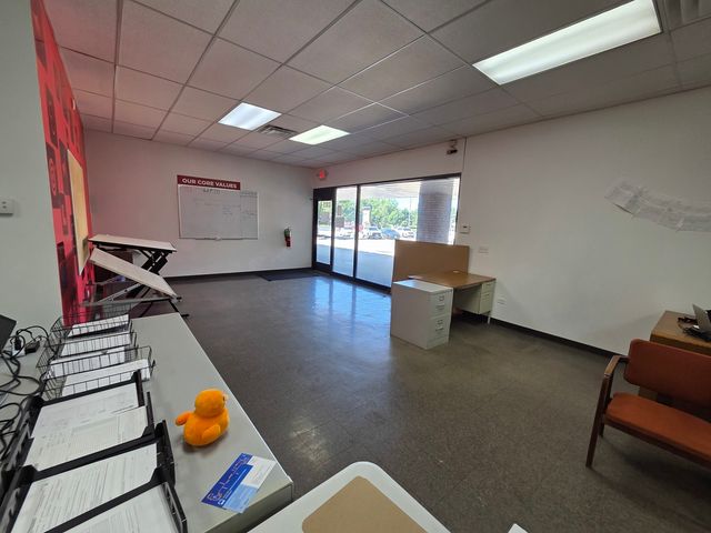 3105 W Jefferson Street B, Joliet, IL 60435