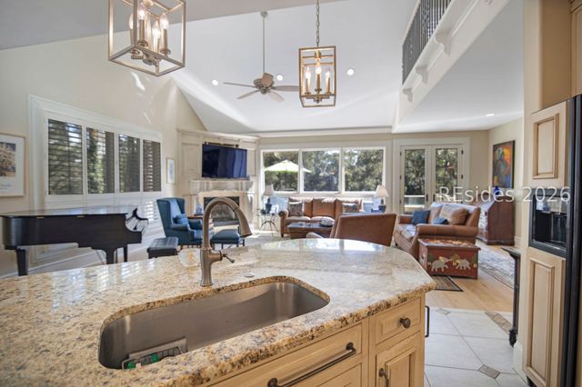 21 Pine Island Ct, Hilton Head Island, SC 29928
