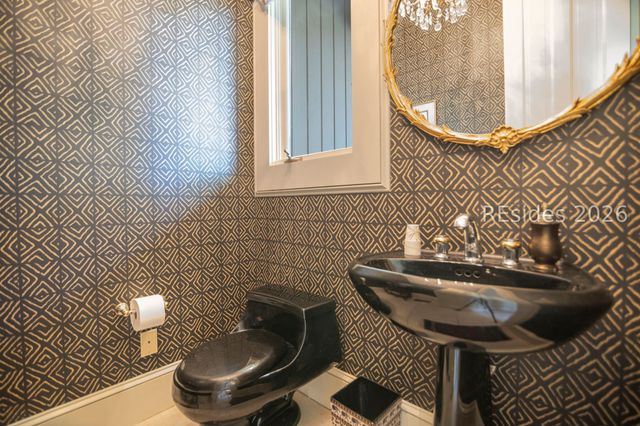 21 Pine Island Ct, Hilton Head Island, SC 29928