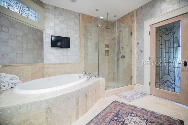 21 Pine Island Ct, Hilton Head Island, SC 29928