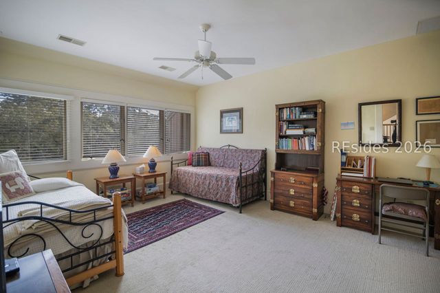 21 Pine Island Ct, Hilton Head Island, SC 29928