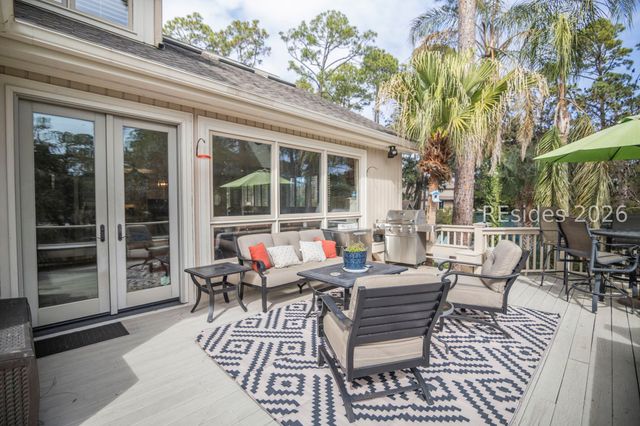 21 Pine Island Ct, Hilton Head Island, SC 29928
