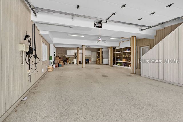 21 Pine Island Ct, Hilton Head Island, SC 29928