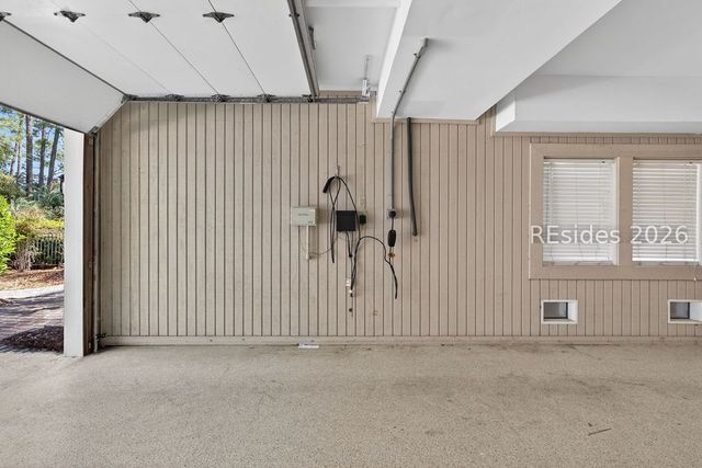 21 Pine Island Ct, Hilton Head Island, SC 29928