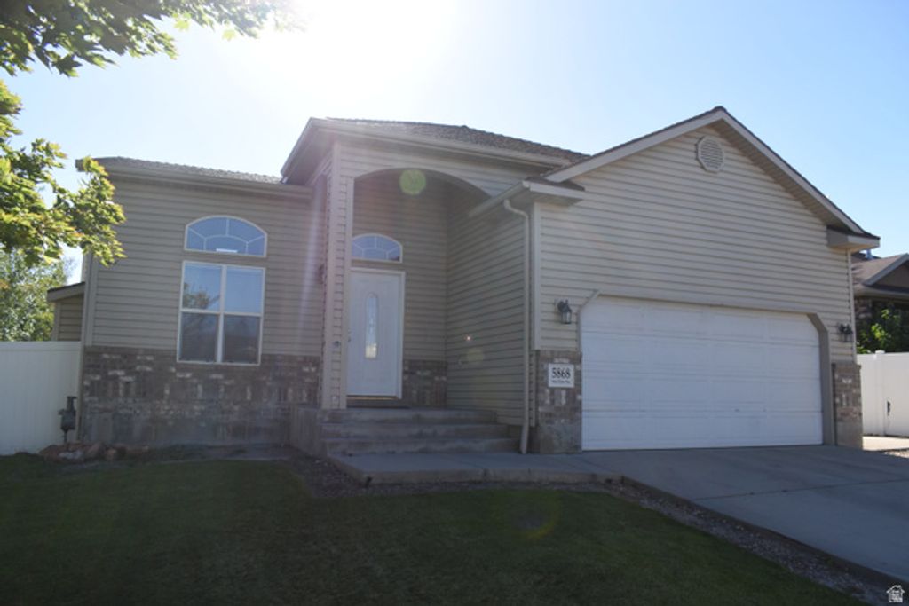 5868 STONE FLOWER WAY, Salt Lake City, UT 84118 — photo 2