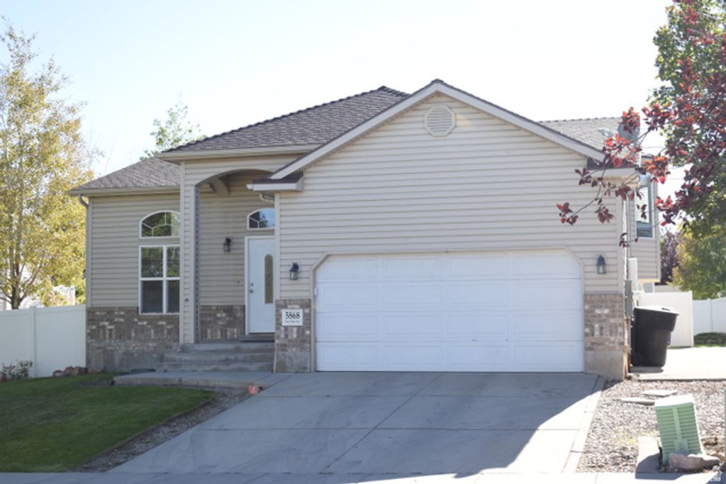 5868 STONE FLOWER WAY, Salt Lake City, UT 84118 — photo 3
