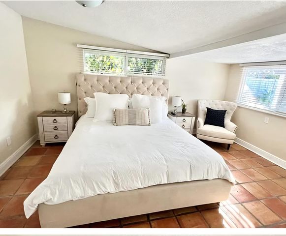 18948 SE Homewood Ave Avenue SE, Tequesta, FL 33469