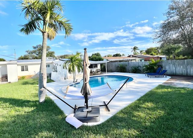 18948 SE Homewood Ave Avenue SE, Tequesta, FL 33469