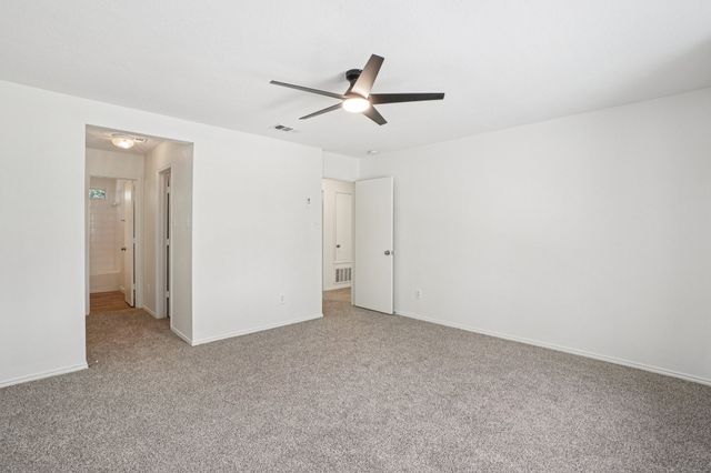 3920 Gray Oak Place, Dallas, TX 75212