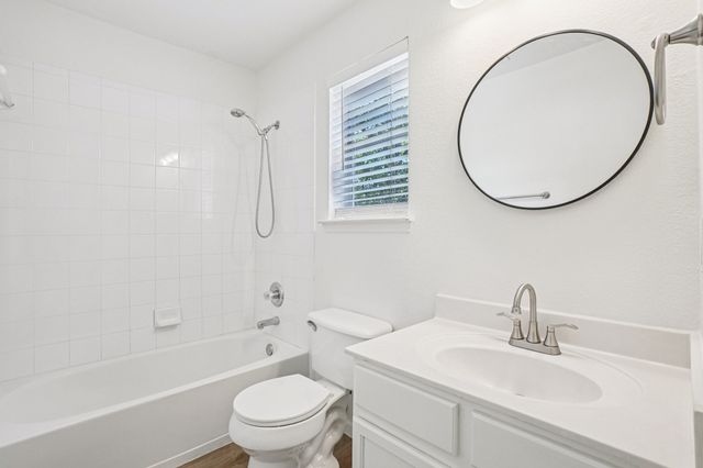 3920 Gray Oak Place, Dallas, TX 75212