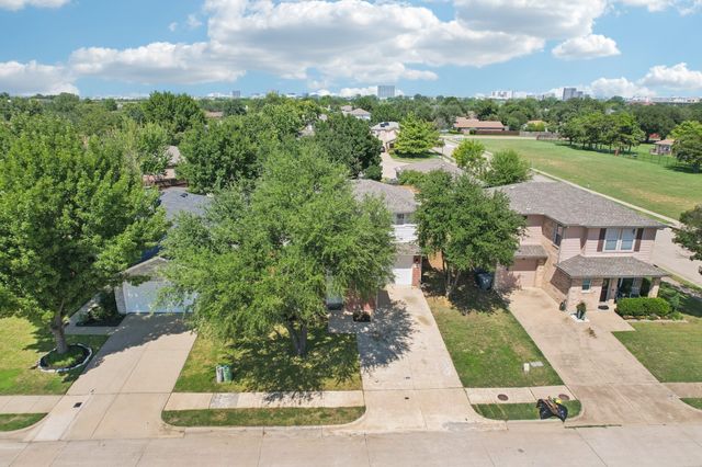 3920 Gray Oak Place, Dallas, TX 75212