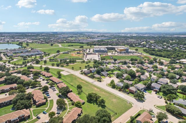 3920 Gray Oak Place, Dallas, TX 75212